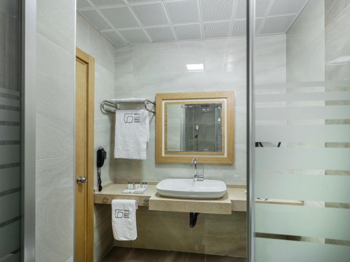 Ma-Si Urla Hotel ภายนอก รูปภาพ