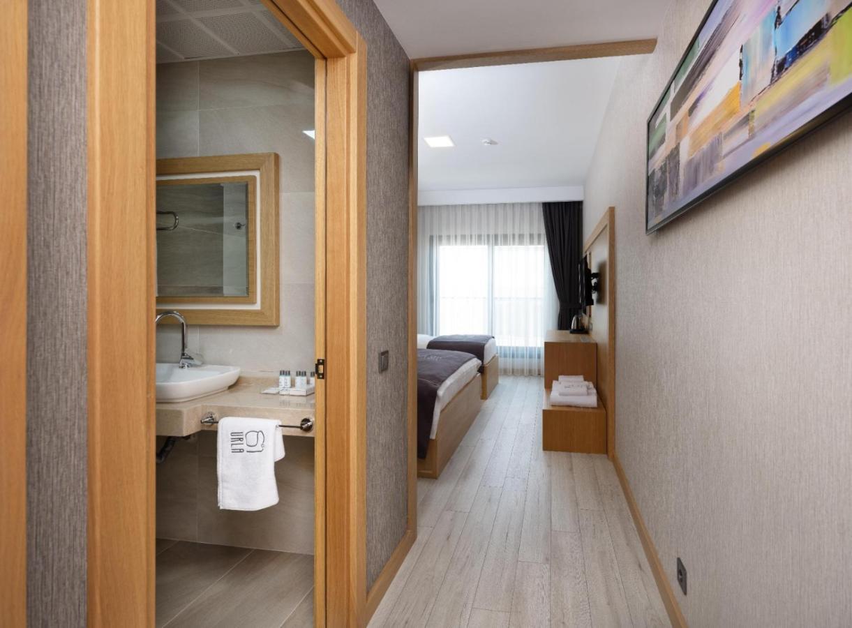 Ma-Si Urla Hotel ภายนอก รูปภาพ