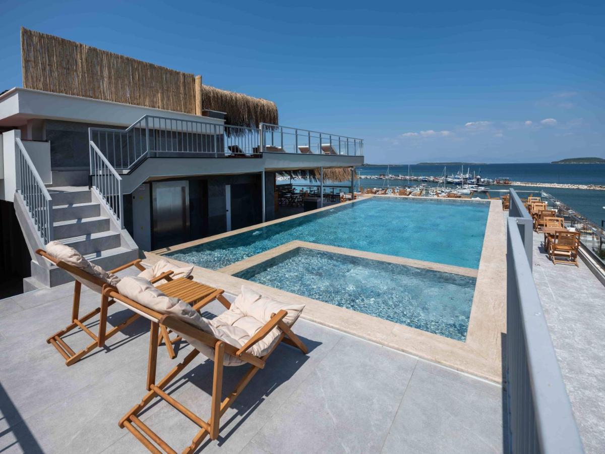 Ma-Si Urla Hotel ภายนอก รูปภาพ