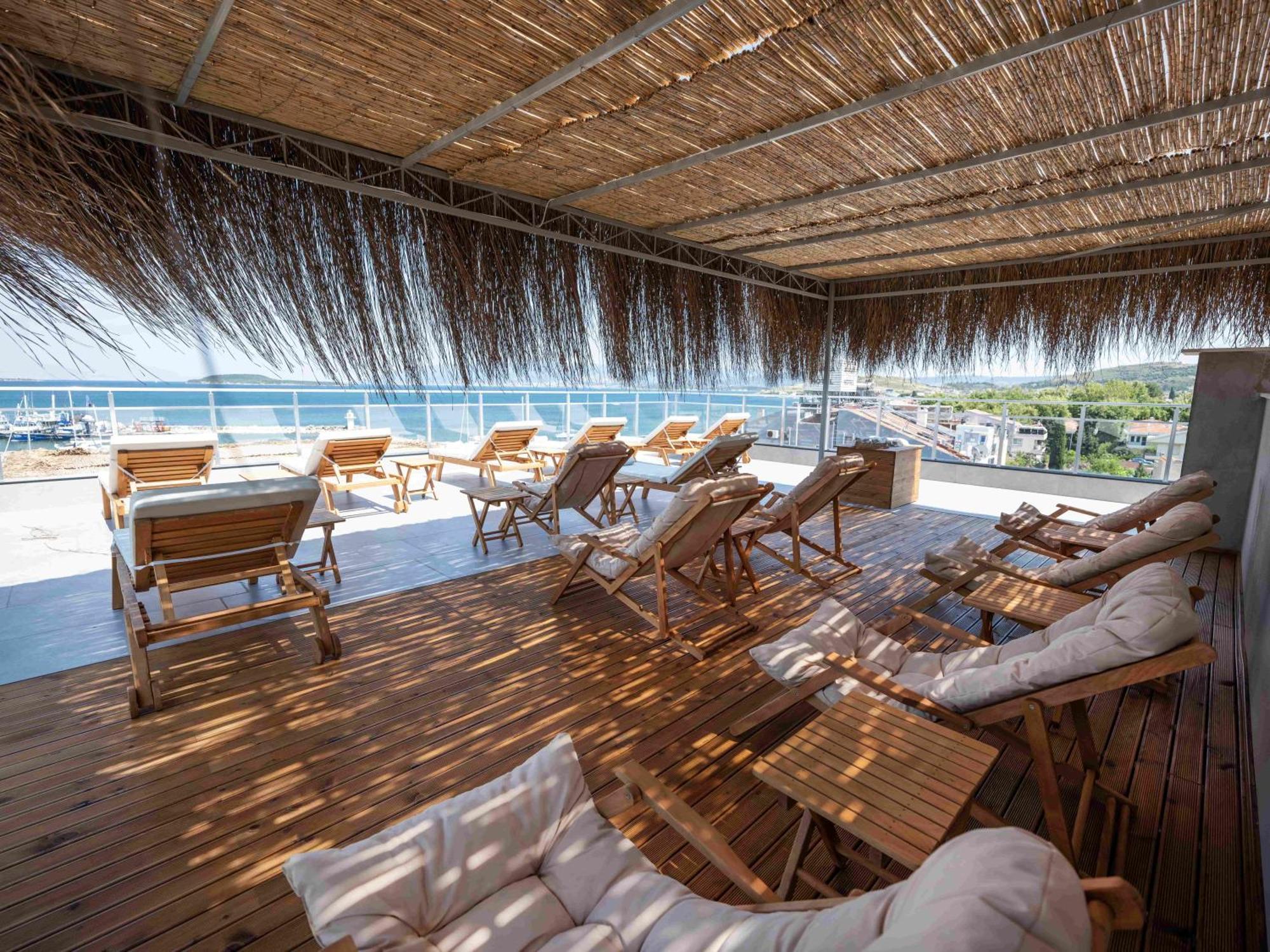 Ma-Si Urla Hotel ภายนอก รูปภาพ
